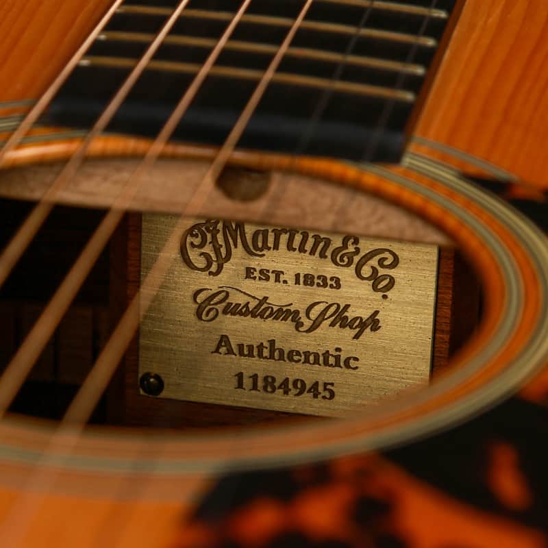 2007 Martin D-28 Authentic Brazilian Rosewood Acoustic Guitar image 1