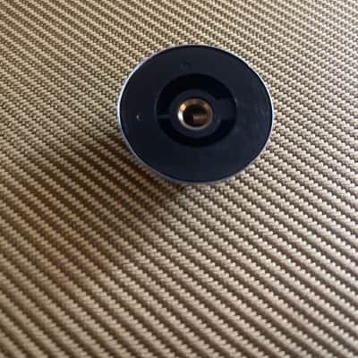 Unbranded Amp knobs 2020s - Black and aluminum image 2