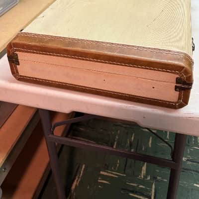 VINTAGE 1980's RICKENBACKER 4001/4003 BASS CASE image 11