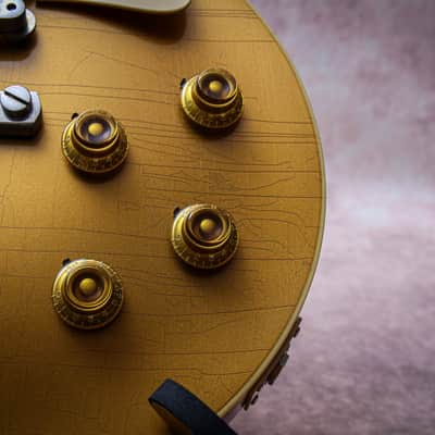 GIBSON USA Custom Shop Murphy Lab '56 Les Paul Standard Ultra Light Aged "Goldtop + Rosewood" (2023) image 9