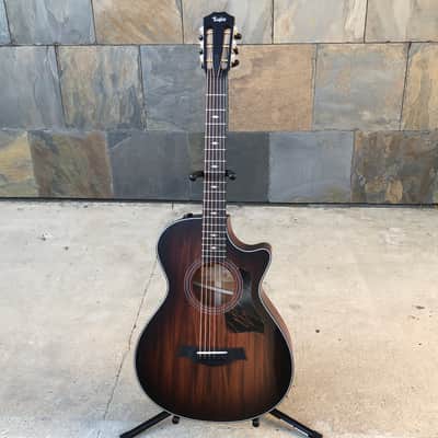 Taylor 322ce 12-Fret, Shaded Edgeburst Top, V-Class image 2