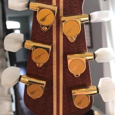 Ovation (USA) Custom Legend 1869-4 with Ovation HSC image 5