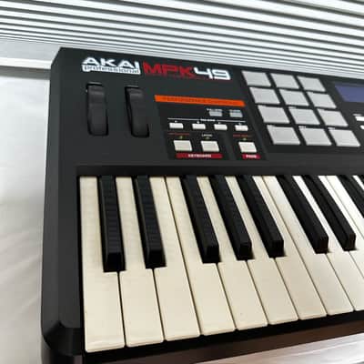 Akai MPK49 2010s - Black image 6
