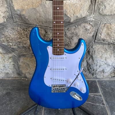 Vision Stratocaster ST5 Electric Guitar Starter Kit - Electric Blue - NEW image 2