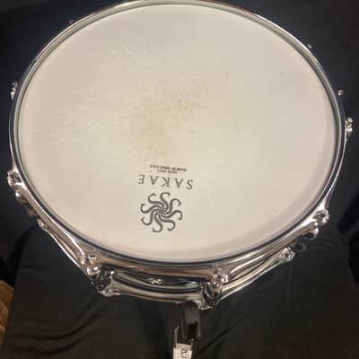 Sakae - 5.5x14" SDM1455T 10-Lug Snare Drum 2016 - Chrome image 3