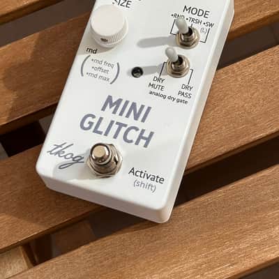 The King Of Gear Mini Glitch 2018 - Present - White image 2