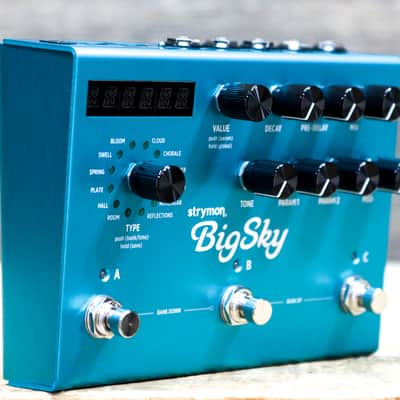 Strymon BigSky Multidimensional Reverb 300 Built-In Presets Reverb Effect Pedal image 3