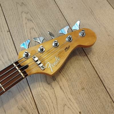 Fender Deluxe Series Zone Lyte Bass 2005 - Black EADGC strings image 3