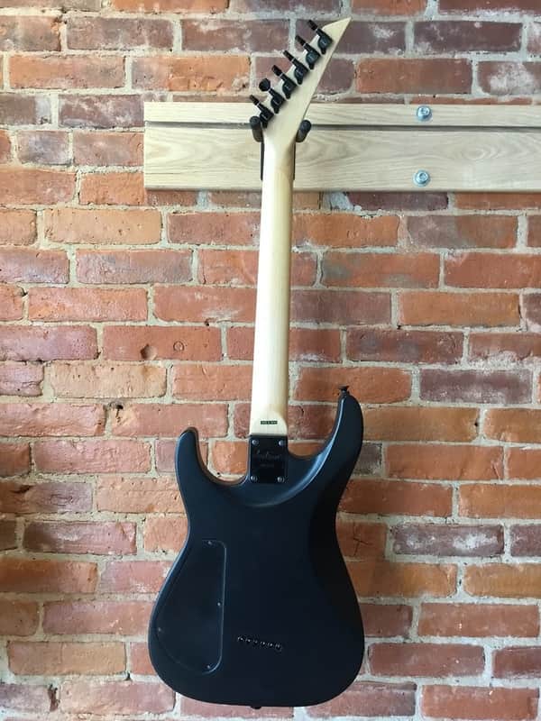 Jackson DKMG 日本製 1998年 EMG搭載 Jackson DKMG Dinky Electric Guitar with EMGs Black | Guitar Center
