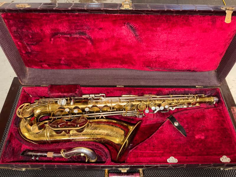 King Super 20 Tenor Saxophone