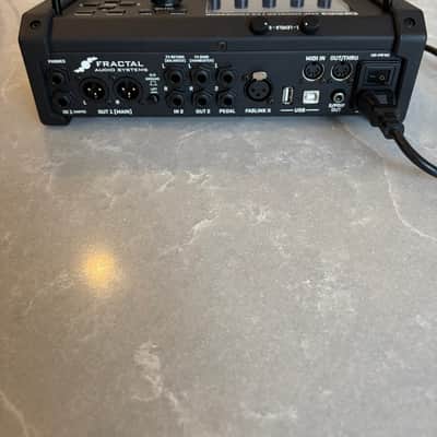 Fractal Audio FM3 Amp Modeler / FX Processor 2020 - 2022 - Black + Gator soft carrying case image 5