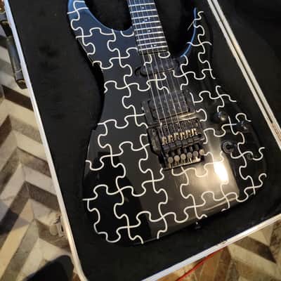 Peavey Vandenberg Custom - Black Puzzle image 5