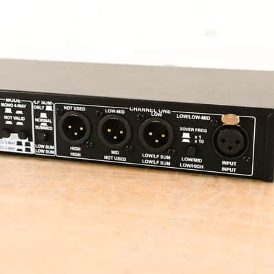 dbx 234xs 2/3-Way Stereo, 4-Way Mono Crossover CG014PJ imagen 7