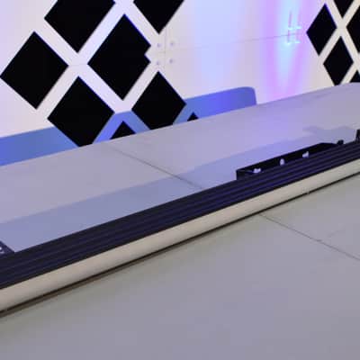Elation Pixel Bar 40 Package image 1