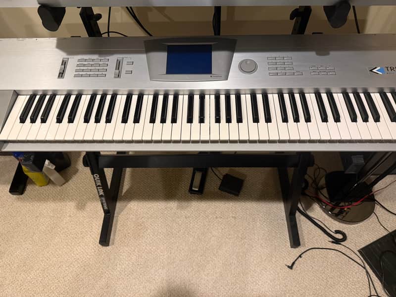 Korg Trinity Pro 76 Key Workstation (DRS, 32 Voice) – Like New