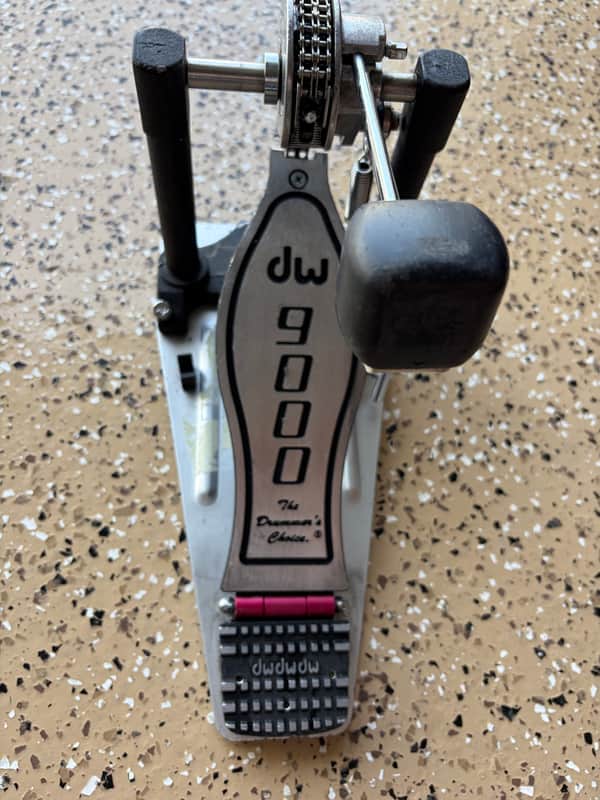 DW 9000 Series Single Bass Drum Pedal image 1