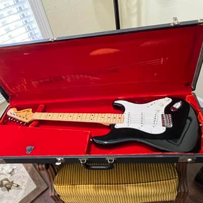 1975 Fender Stratocaster - Black, Hardtail image 8