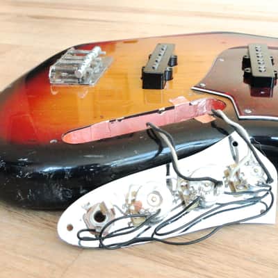 1982 Squier JV '62 Jazz Bass Sunburst Japan MIJ Fender USA Custom Shop Pickups image 17