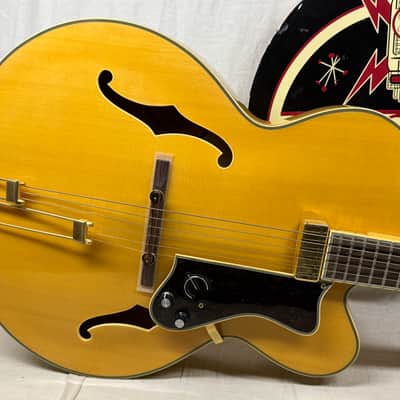 Epiphone Emperor Regent Archtop Hollowbody Guitar 2011 image 2