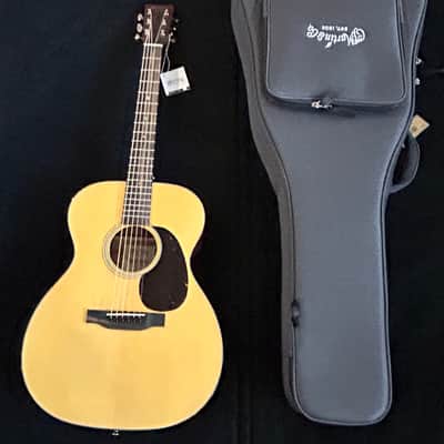 Martin 000-12E Retro 2006 - Gloss Natural / #3069159 image 2