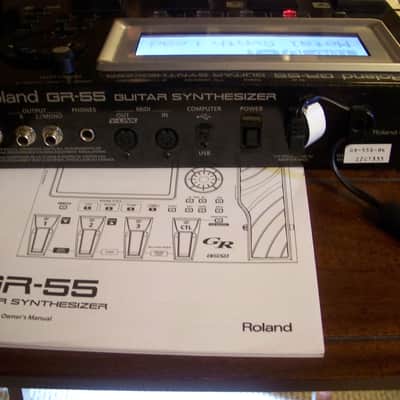 Roland GR-33 Guitar Synthesizer with Original Power Adapter & Owner's Manual image 4