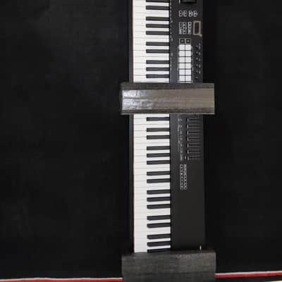 Novation Launchkey 88 MKIII MIDI Keyboard Controller 2022 - Present - Black