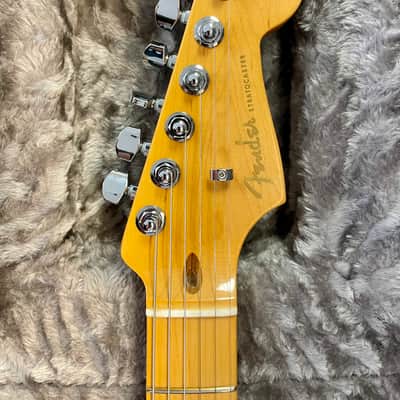 Fender American Ultra Stratocaster HSS with Maple Fretboard Ultraburst image 16