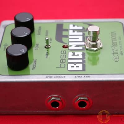 Electro-Harmonix bass Big Muff Pi imagen 3