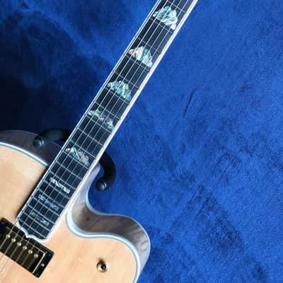 The  Heritage  Custom Golden Eagle Carved Top 2016 - Clear Natural Abalone image 5