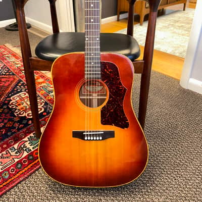 1973 Gibson J-45 Deluxe - Cherry Sunburst image 2