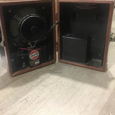 VINTAGE Pignose 7-100 Portable Amp ~ 1970s (1975/‘76) ~ Clapton/Zappa; (World’s First Portable Amp) image 2