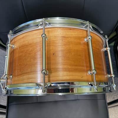 Longo 14X6.5" SOLID SHELL CHERRY SNARE DRUM - NATURAL image 5