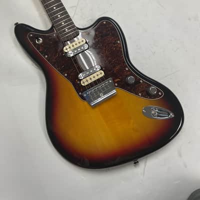 Squier Vintage Modified Jaguar HH with Rosewood Fretboard 2011 - 3-Color Sunburst image 3