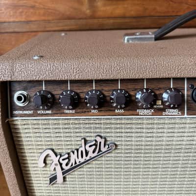 Fender Acoustasonic 40 2-Channel 40-Watt 2x6.5" Acoustic Guitar Amp 2017 - Present - Brown image 2