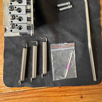Wilkinson Locking Tremolo Bridge - WVS 130 CR image 1