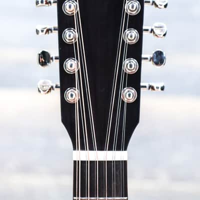 Guild F-2512E Maple Natural F-Jumbo Body 12-String Acoustic Electric Guitar image 5