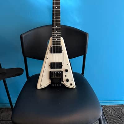 Steinberger GP2S 1986 - White Newburgh image 1