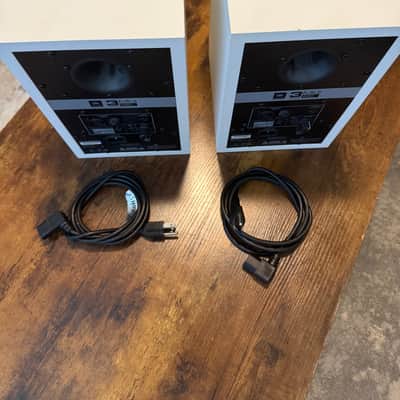 JBL 305P MkII 2-Way 5" Active Nearfield Studio Monitors (Pair) 2010s image 6