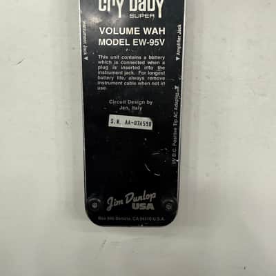Dunlop EW-95V Super Mister Cry Baby Wah Wah Volume Crybaby Guitar Effect Pedal image 5