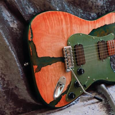 GB Liuteria Traditional Strato orange maple and green resin image 10