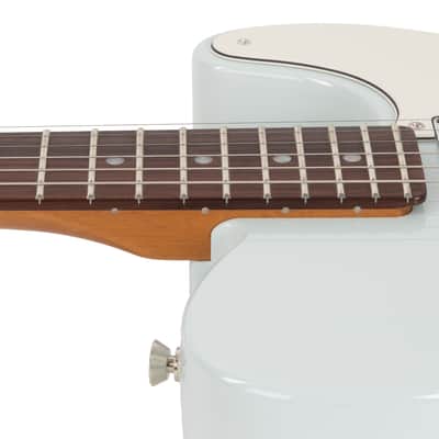 Fender Limited Edition American Cabronita Special Rosewood - Sonic Blue image 9