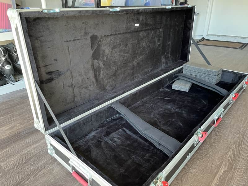 Gator G-TOUR-88V2 Rolling 88-Key Keyboard Road Case with Wheels 2010s - Black image 1