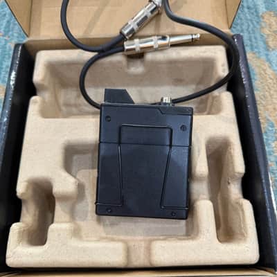 Line 6 Relay TB516G Wireless Transmitter 2010s - Black image 6