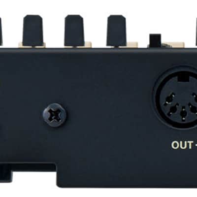 Mint Roland JU-06A Synthesizer Sound Module Features of Both The Juno-60 and Juno-106 image 4
