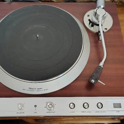 Denon DP 40F turntable In excellent condition, serviced 1980's image 1