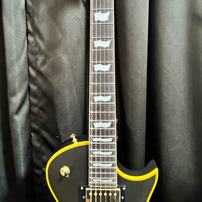 ESP LTD EC-1000 Duncan with Ebony Fretboard  2018 - Present - Vintage Black - Gold Hardware & Hardcase image 2