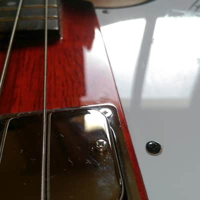 Epiphone Thunderbird Classic IV Pro Tobacco Burst Modified Gibson Pickups Hipshot image 6