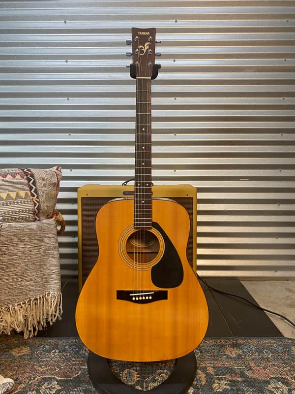 Yamaha FG-401 Acoustic Guitar - Made In Taiwan | Reverb Canada