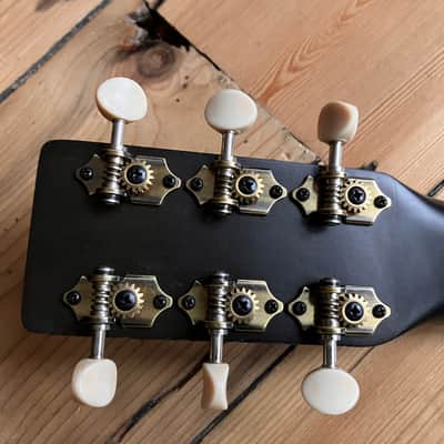 Art & Lutherie Roadhouse Faded Black Parlour Sized Electro Acoustic Guitar Pre Owned Parlor image 16