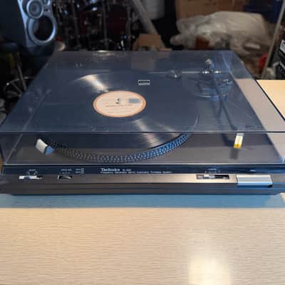 Vintage Technics SL-B20 Belt Drive Semi Automatic Turntable - New Belt Serviced! image 4